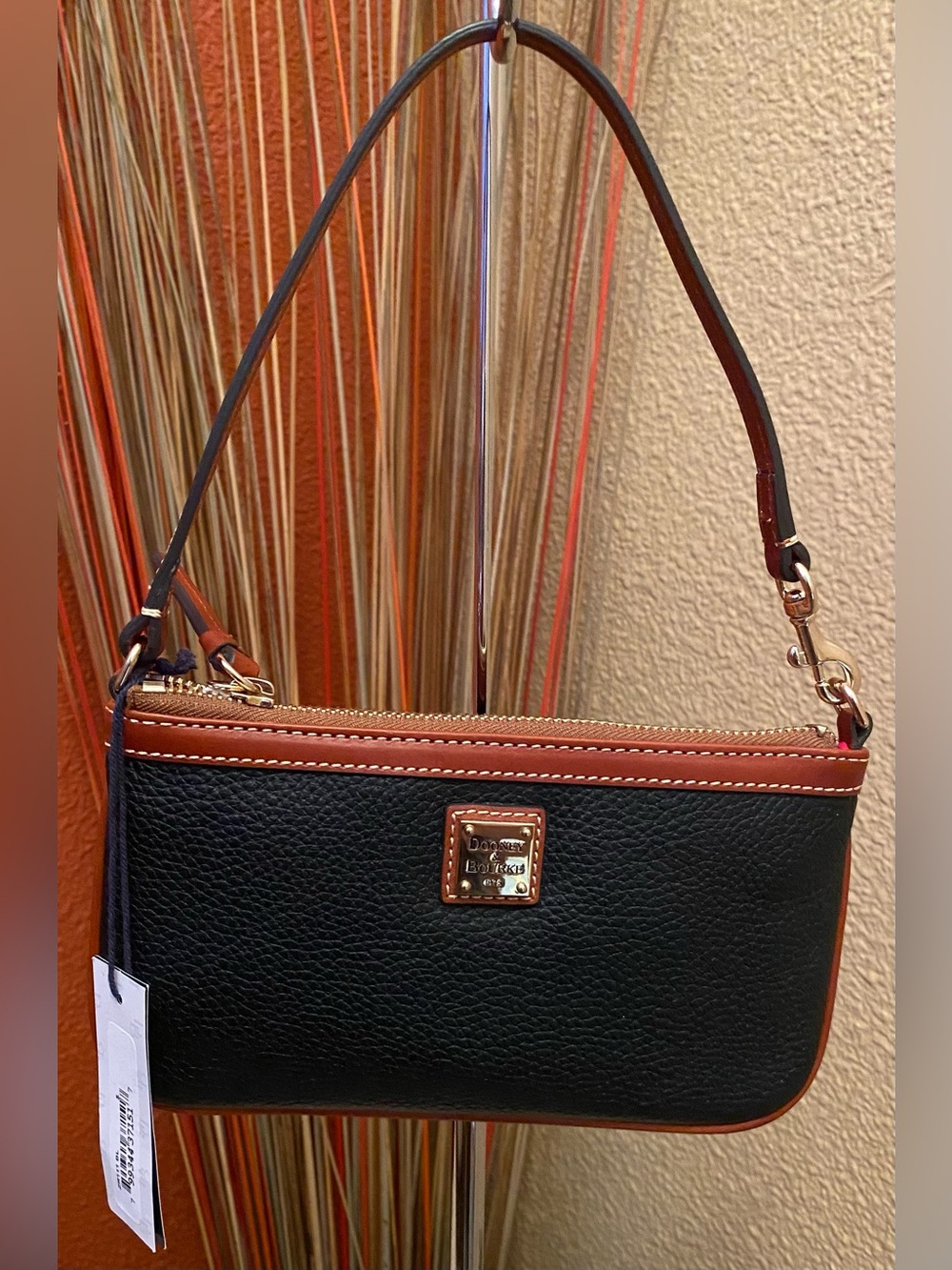 Dooney & Bourke - NEW - Pebble Grain Large Slim Wristlet